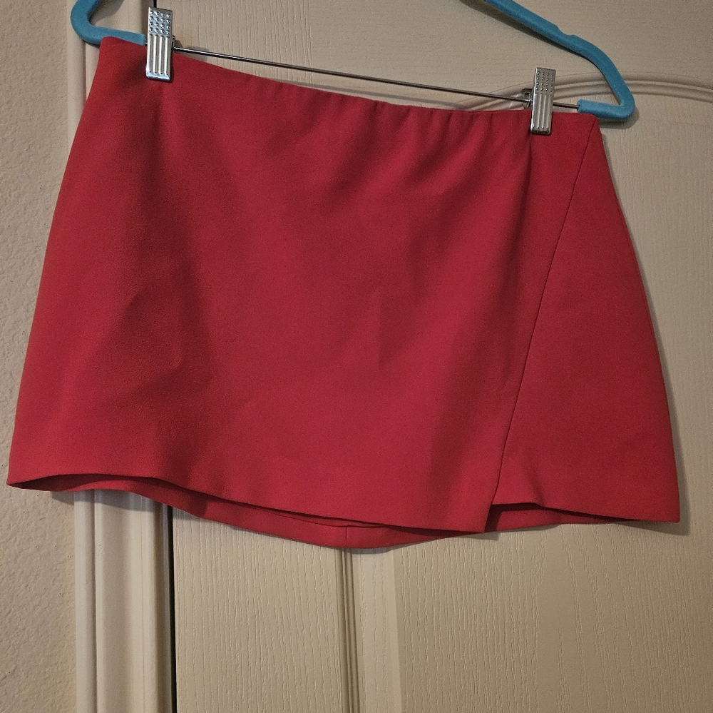 Alice + Olivia mini skirt